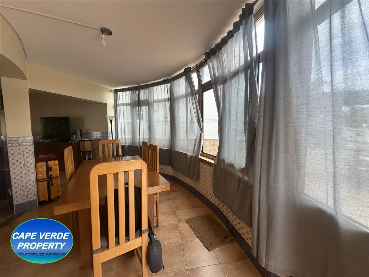 Property Image e20d82a4-a782-41cd-b9a4-2fbf146f6180