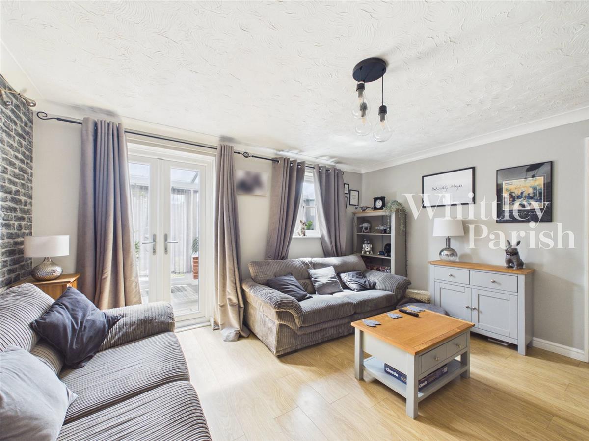 Property Image e20d84f6-e774-488d-82c6-73a4ea92d86e