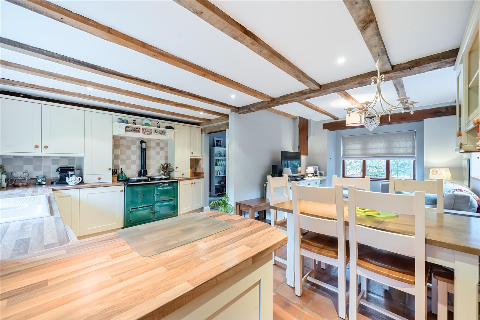 Property Image e20e27c2-7346-4ec1-9278-a0216eff2258