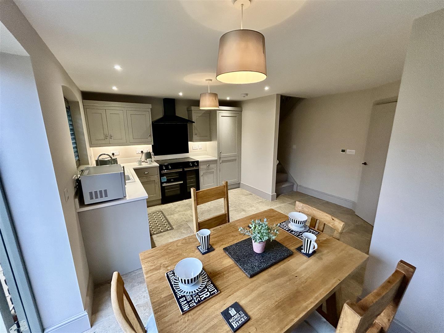 Property Image e21b9582-e2bd-4555-8d05-e4df9e2ac8f6