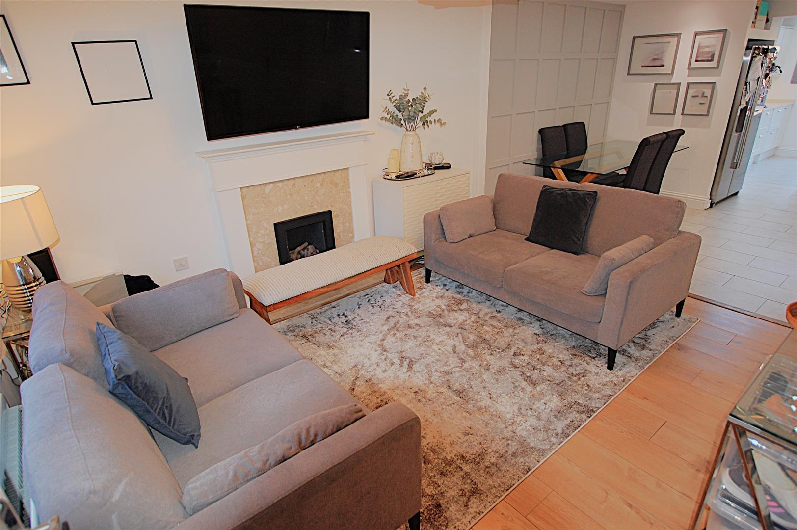 Property Image e21d31d3-4072-461c-a818-9104aa6eb1e6