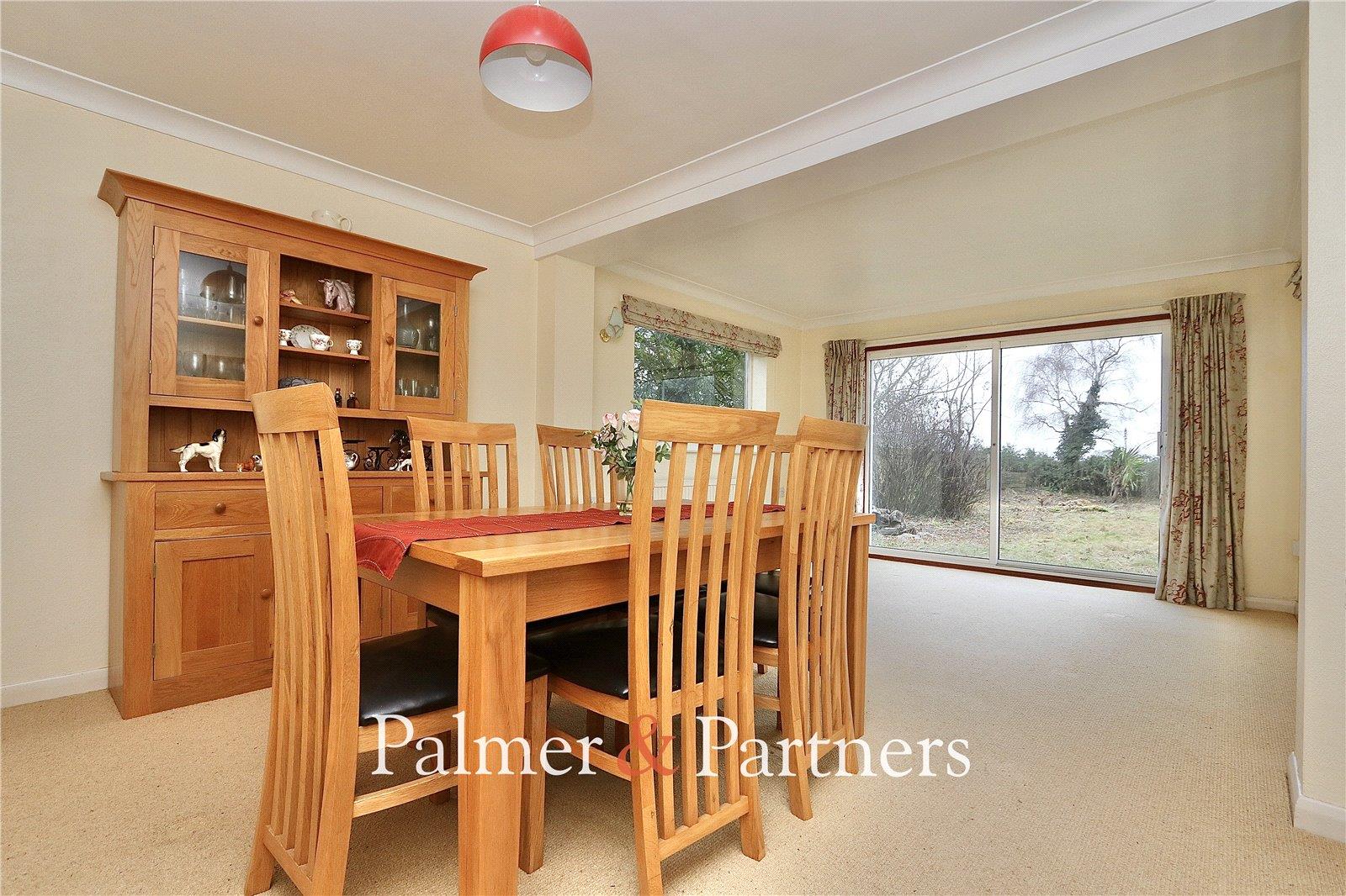 Property Image e220902a-8a09-42b4-aa52-13a6b09edd36