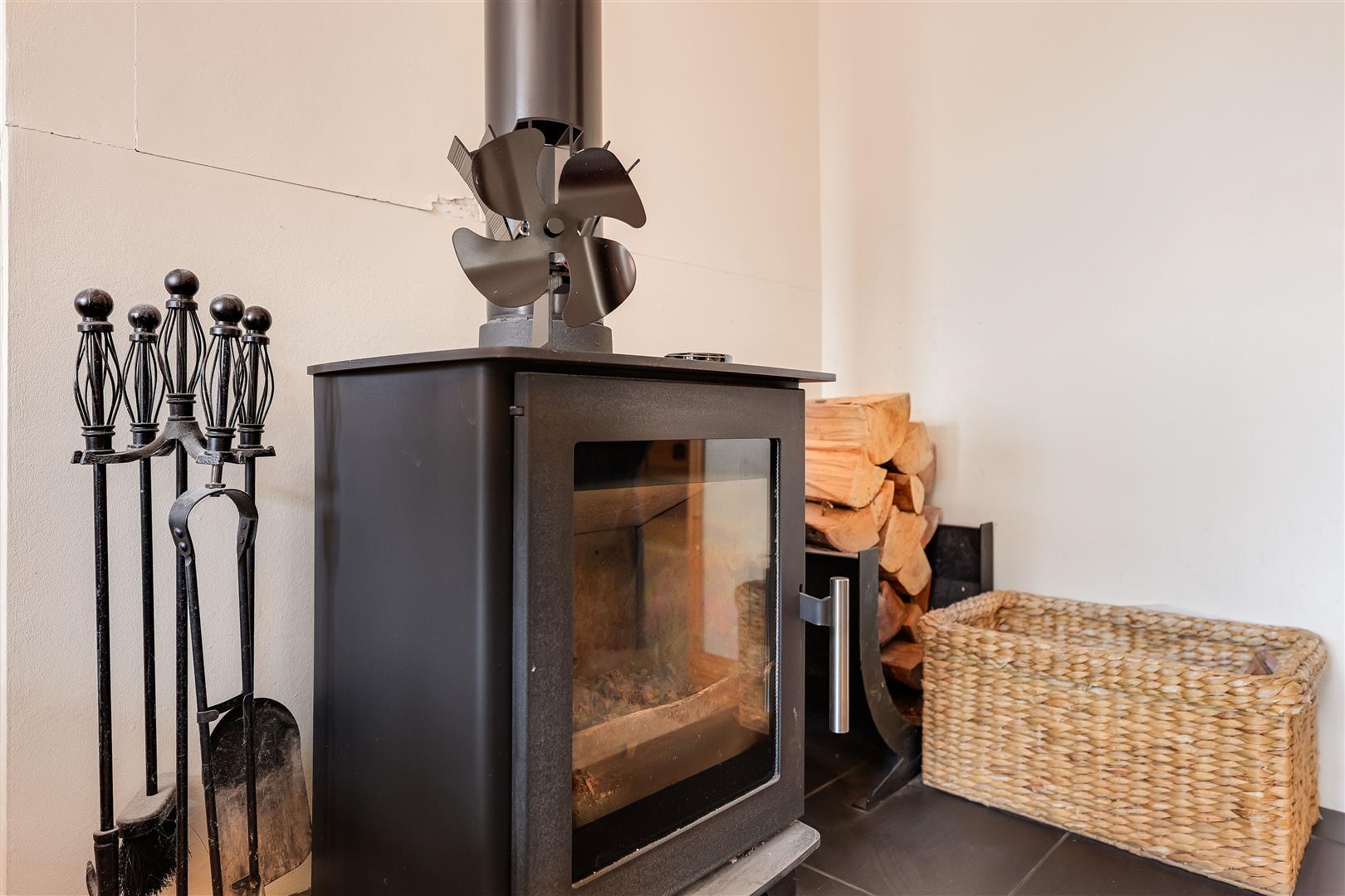Property Image e220e480-8ec9-4ad8-af97-63ae254a0846