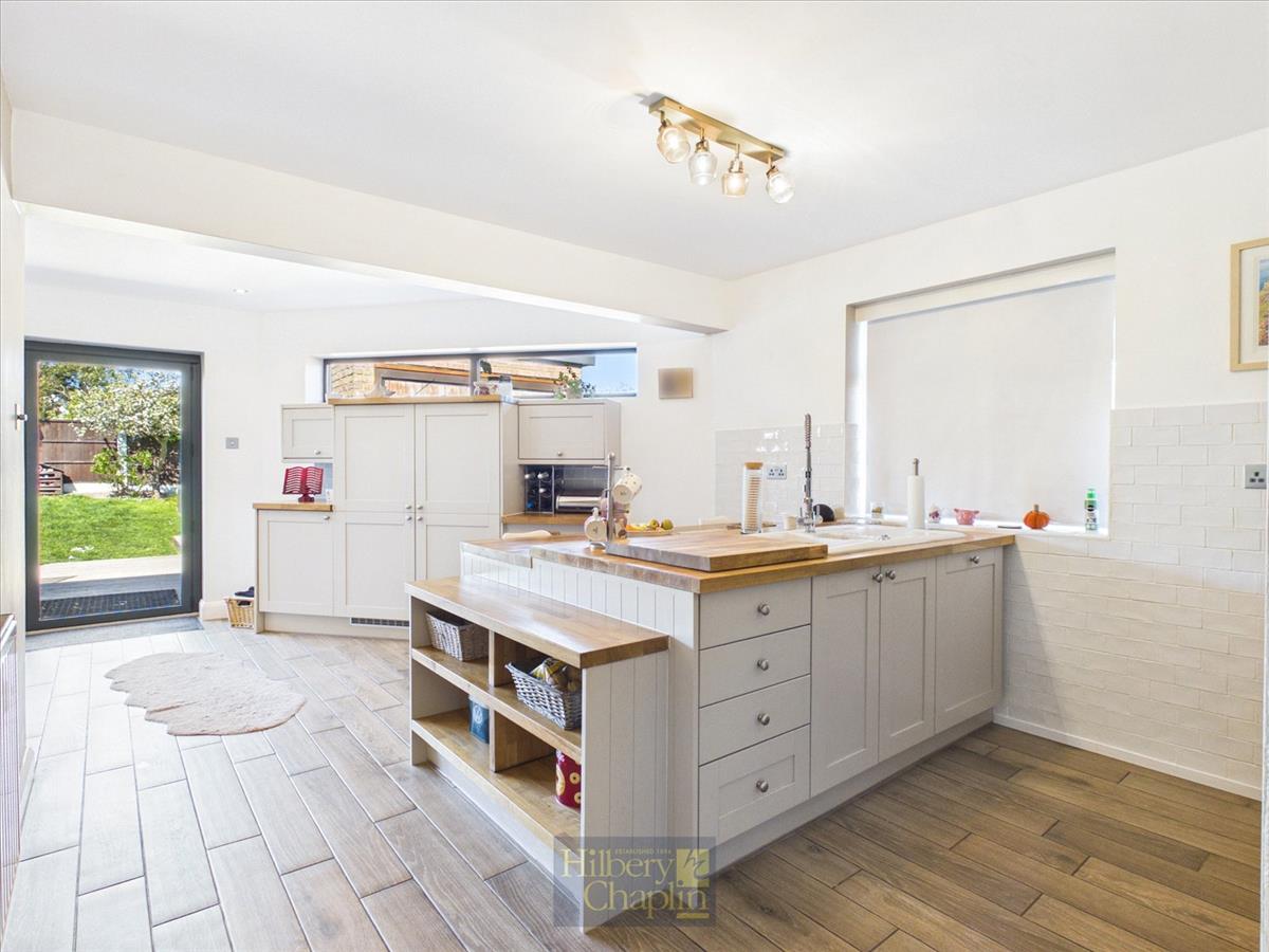 Property Image e2260f32-8e2f-4c8f-872c-3d8292722861