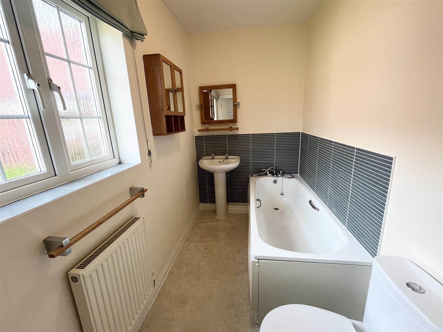 Property Image e227bdfc-0a17-4f0e-aaa9-5299b137ef53