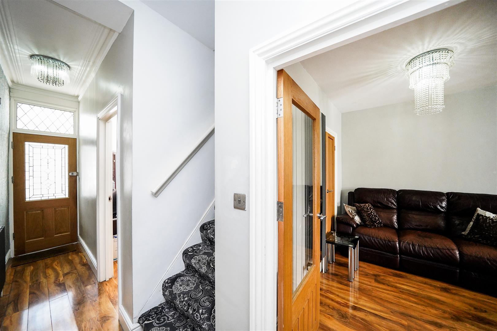 Property Image e22ccd8e-b7a4-4e63-af42-6b3a965f8b8e