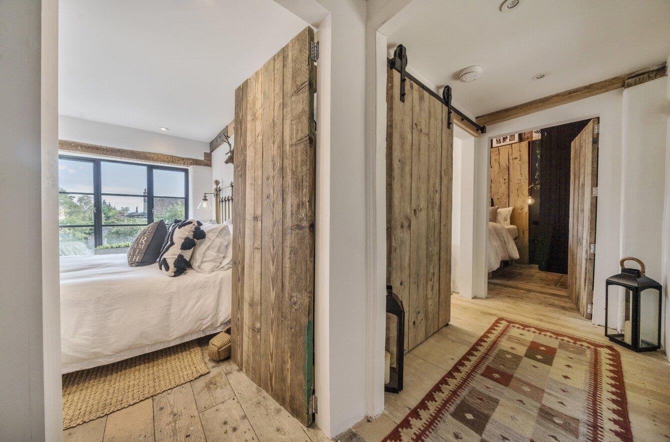 Property Image e233c3ac-d9f8-4f31-931f-daffef957b12