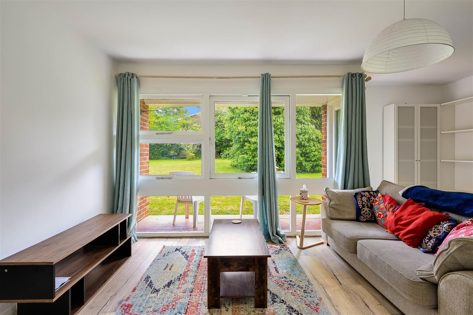 Property Image e23482f6-bf1b-4a1a-93dc-375eb96d434c