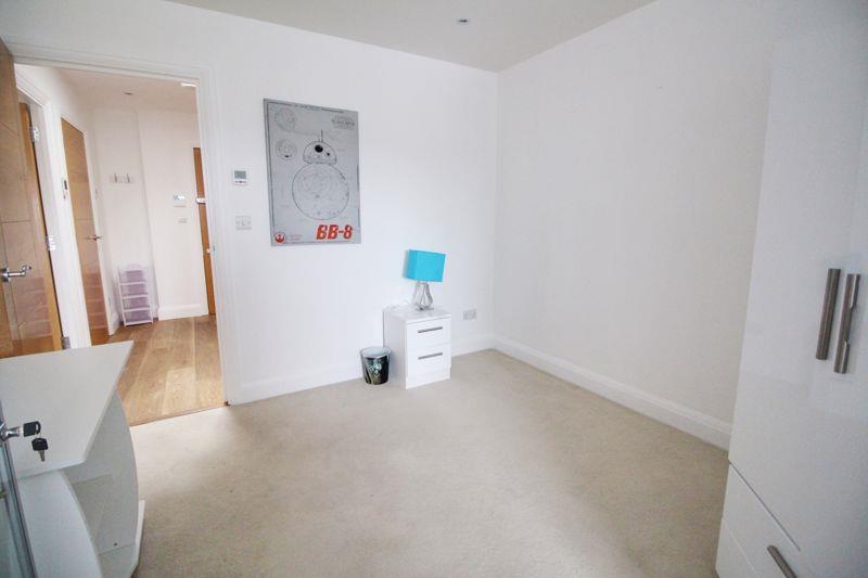 Property Image e23fc6aa-dcea-4b10-8917-230eeee68cf5