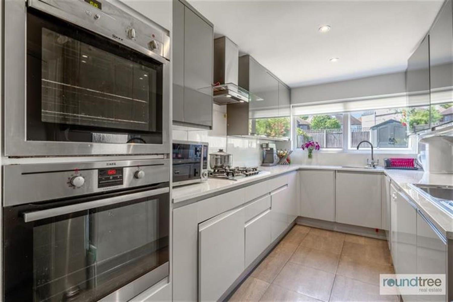 Property Image e2401bd0-e501-4469-ba80-a09c9bb66d32
