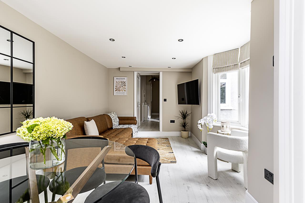 Property Image e24d3c7b-59b5-461c-af5a-c232811144df