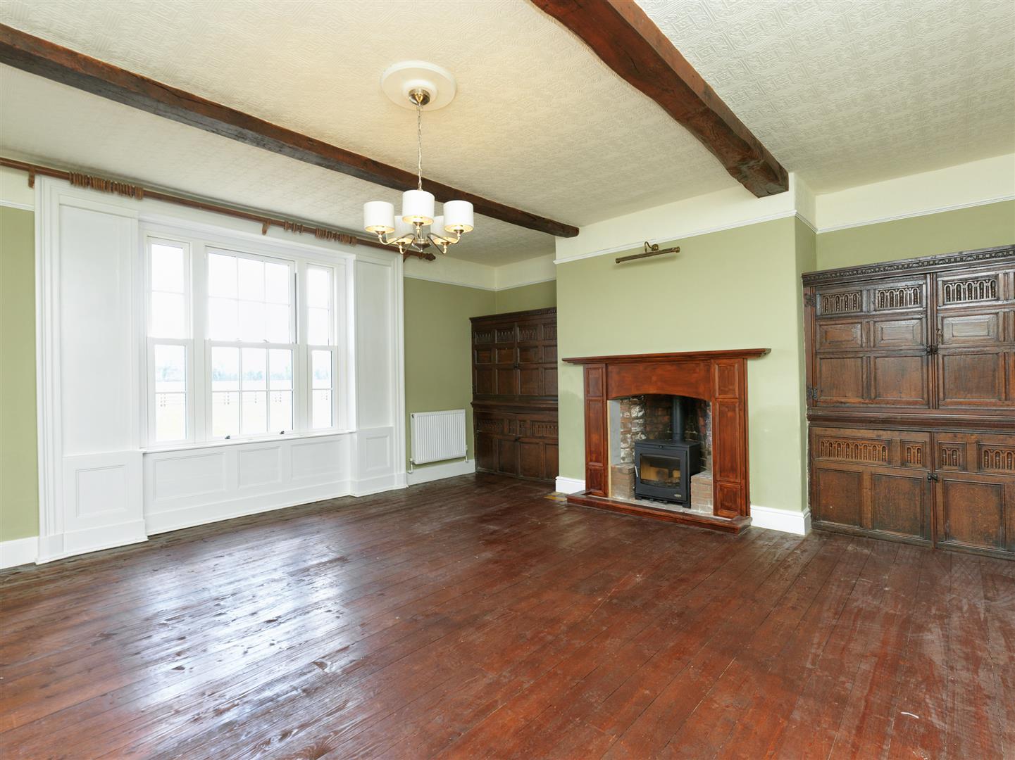 Property Image e2557156-ba7e-4b97-bba8-7857788fa0eb