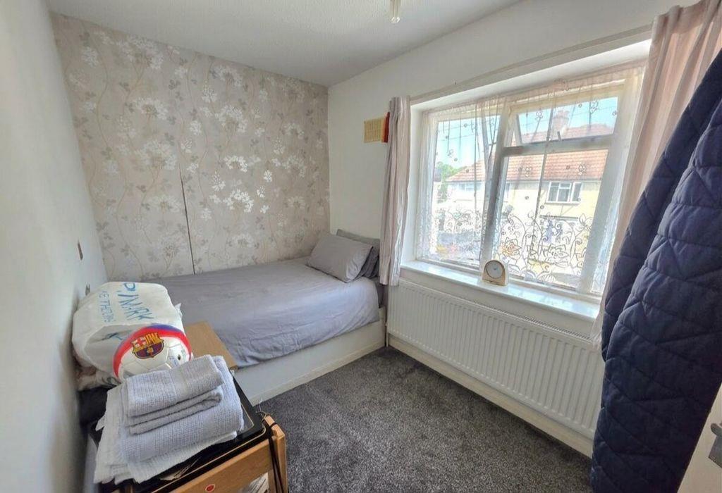 Property Image e266264c-5813-44ce-b343-68405221f40f