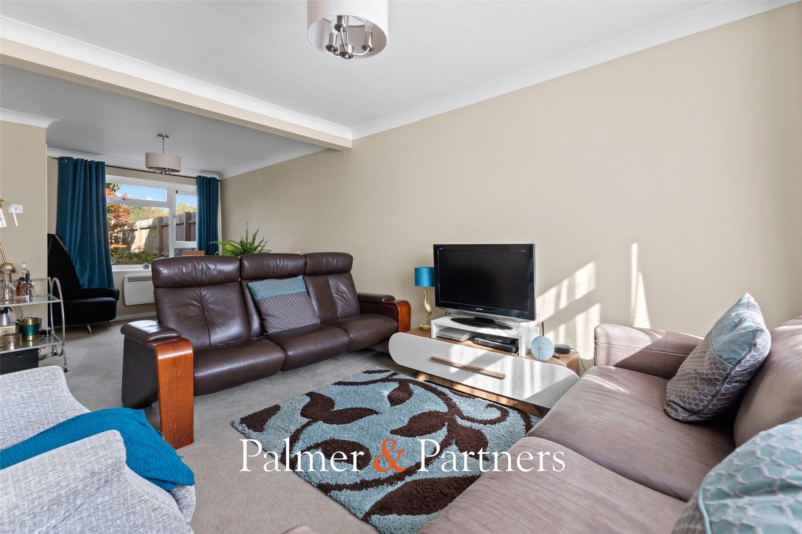 Property Image e26a8f04-9aa1-4908-93b8-6424b766d9b5