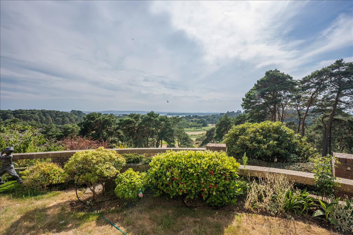 Property Image e27efcd3-9426-4f43-b60e-2d0a8f27d1aa