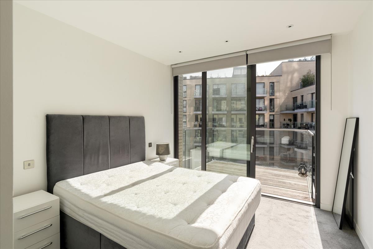 Property Image e284afeb-8d24-475e-8fe8-4d7245a51c6c