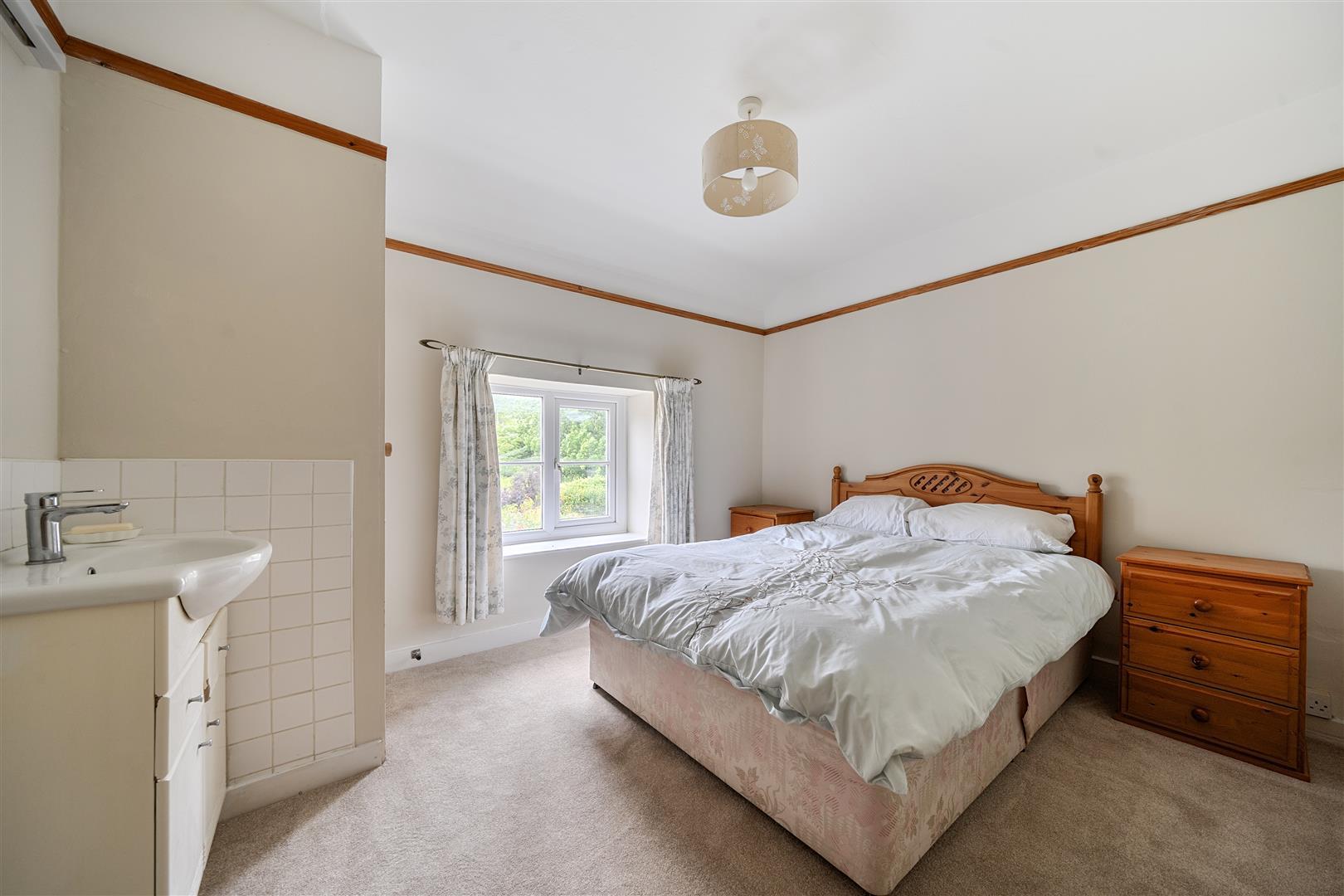Property Image e288472d-22cc-496f-b67f-82300c28f969