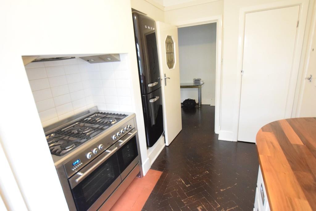 Property Image e28ee4c9-8e49-4ad7-9d95-2f6ed5a3178b