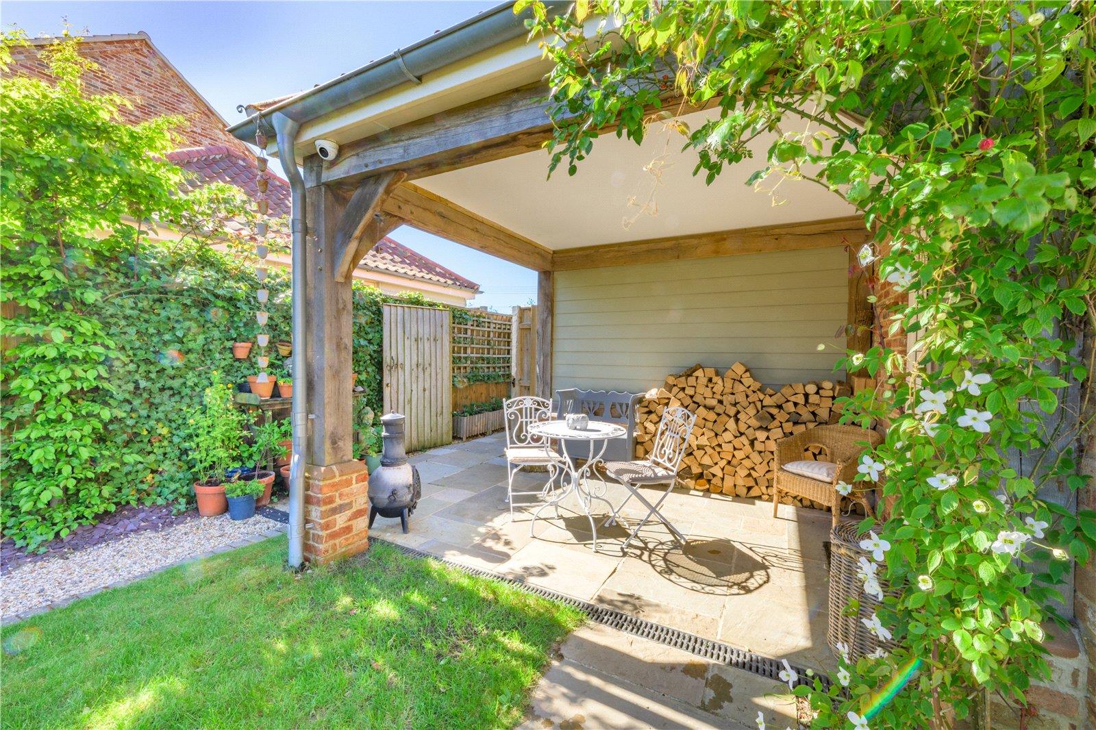Property Image e2908c26-a4bd-474d-a86d-e209ffca784e