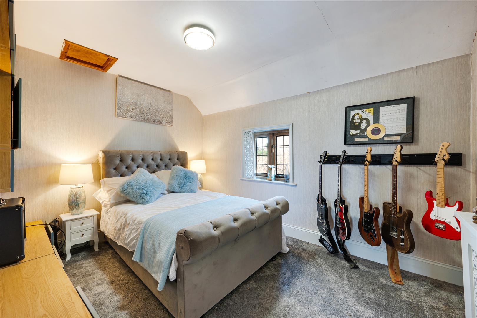 Property Image e29cfff6-8a37-4c4b-93c1-ff8076b3ee3b