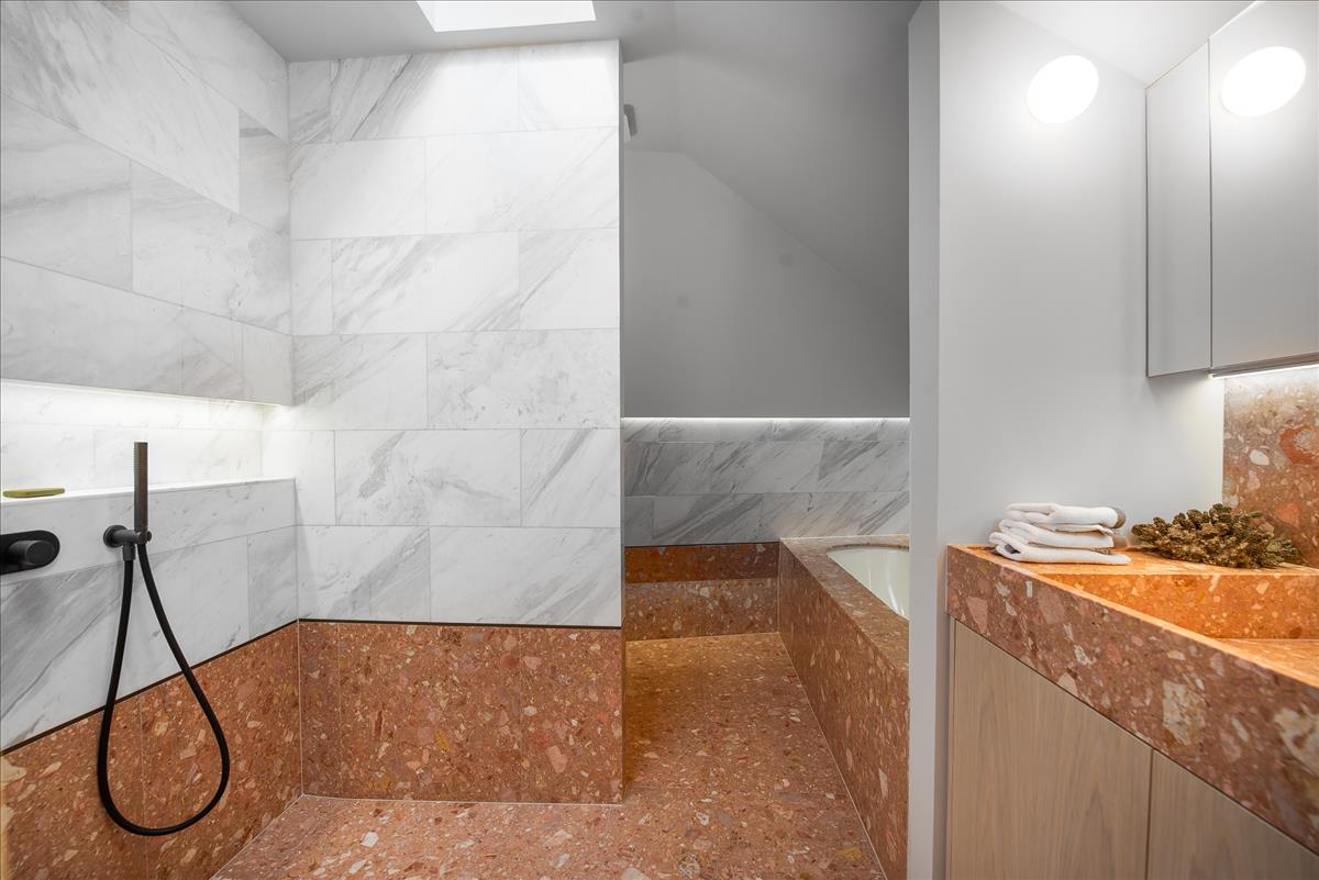 Property Image e2a05a9f-fe2f-42cf-bbef-ab1ec892b03d