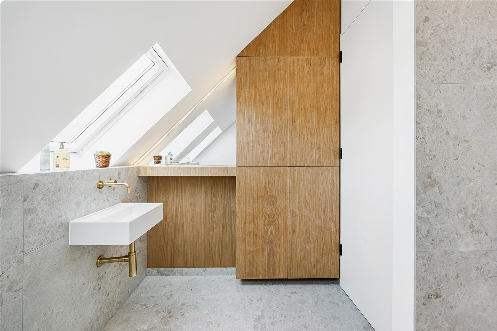 Property Image e2b67789-20ee-42ae-a1d8-7cfe3509b3c1