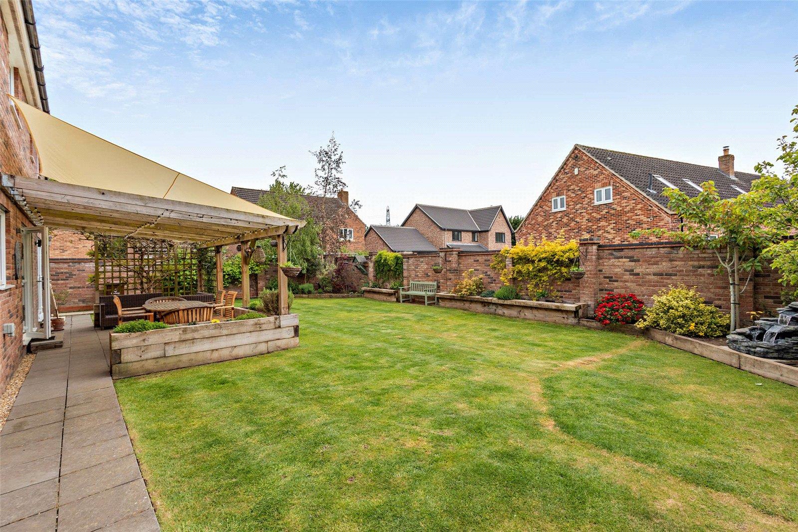 Property Image e2b8d881-3b3a-4246-a6ec-6bb6c32cf7c0