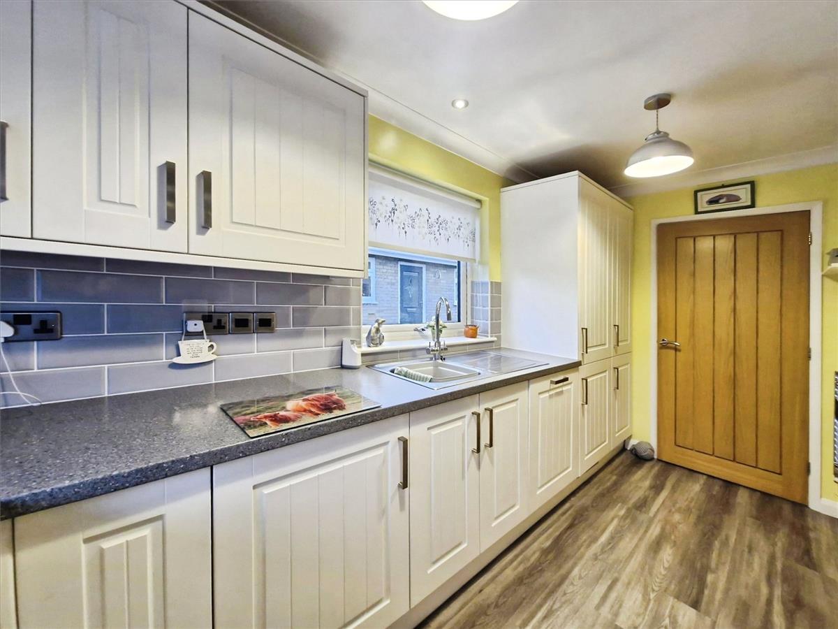 Property Image e2c18f59-7838-4ee7-a8ab-9eb42f71153a