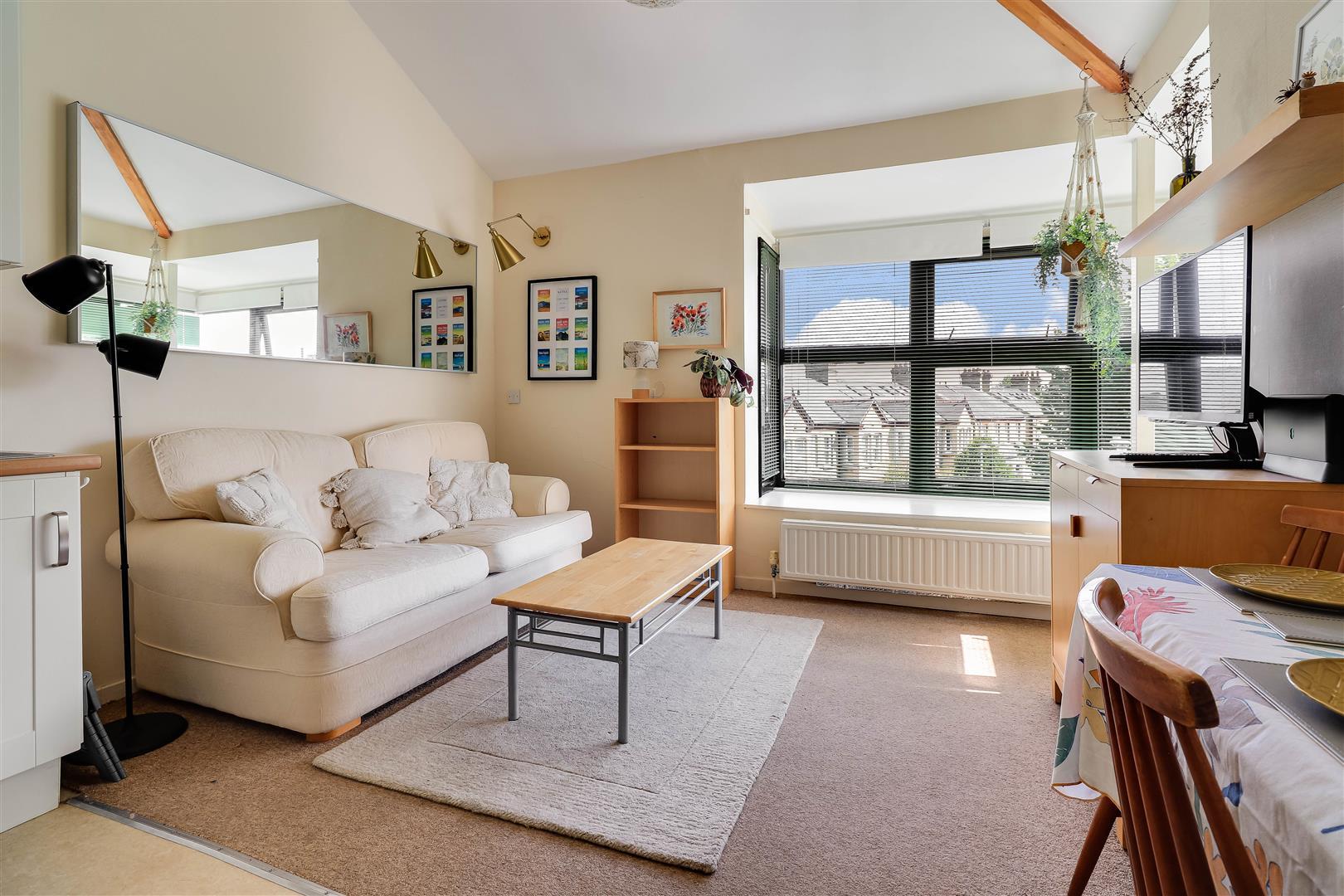 Property Image e2cf8170-ccae-4cb7-887d-8620c013a8a3