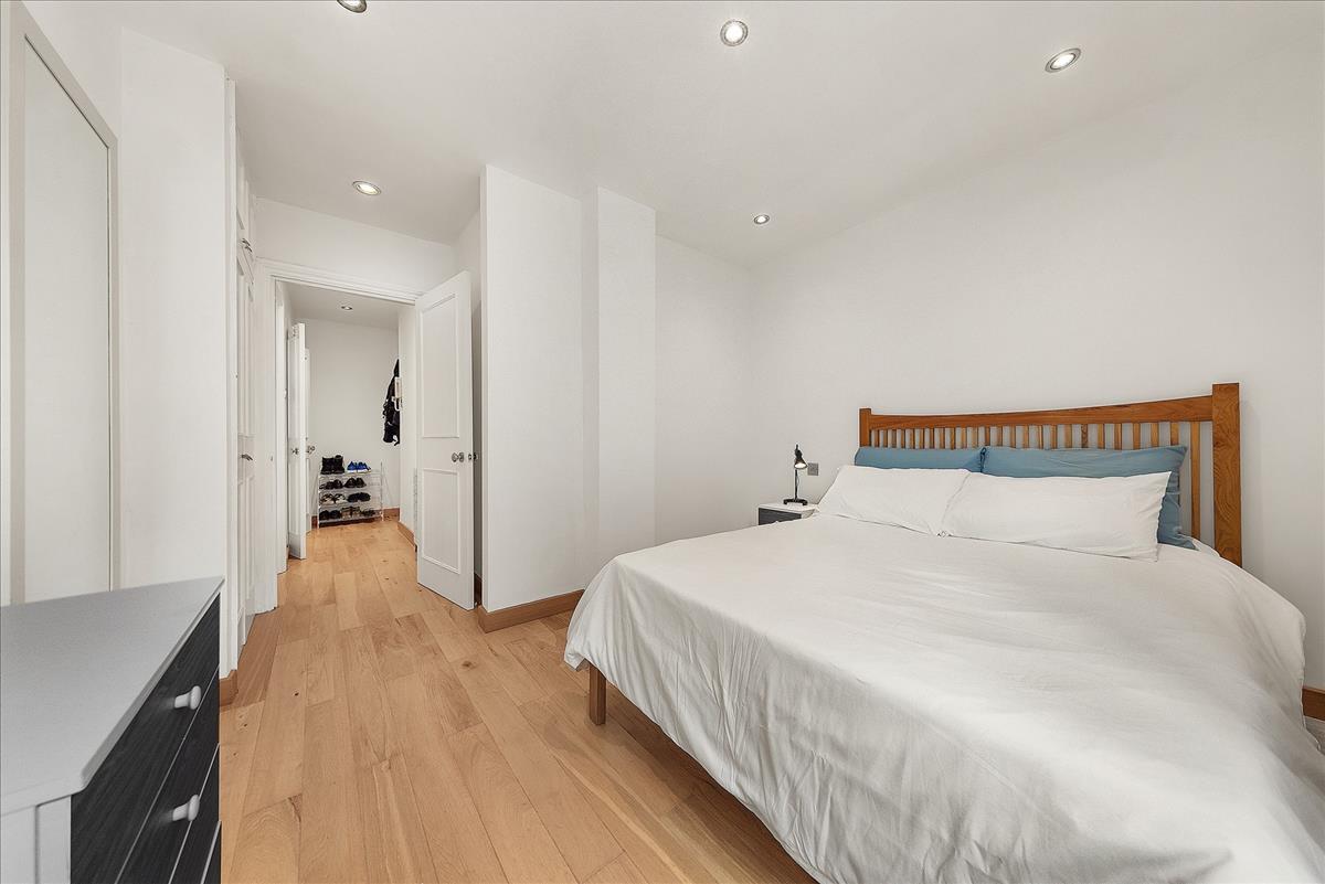 Property Image e2d93f68-6a19-41ba-b82f-ca5d102f028c
