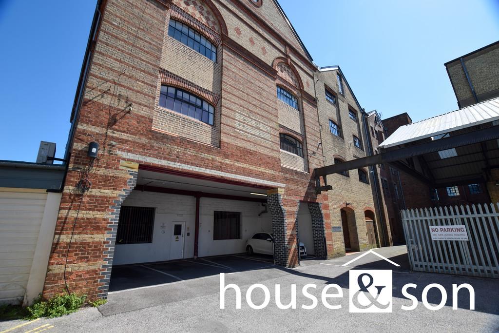 Property Image e2e2f193-4b69-4c67-bc72-74a23887f2ad