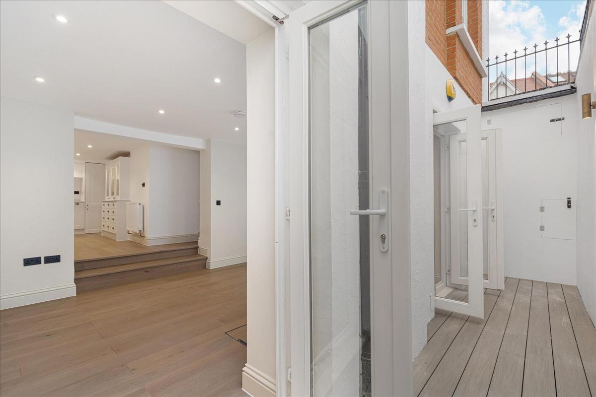 Property Image e2e59340-5ebc-4145-ab94-37e261a9c31e
