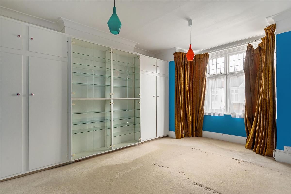 Property Image e2f174f0-b1f8-4573-b98e-81312937d54b