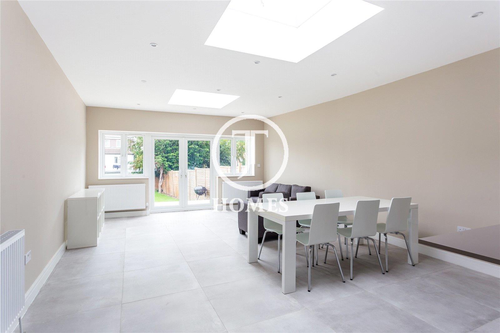 Property Image e2f1fa72-934f-4337-855f-8a61e6502a8d