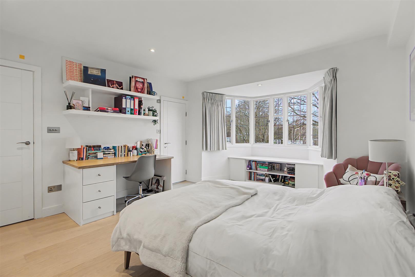 Property Image e2fdc76f-92f4-4034-87f3-9c64fcb2243c