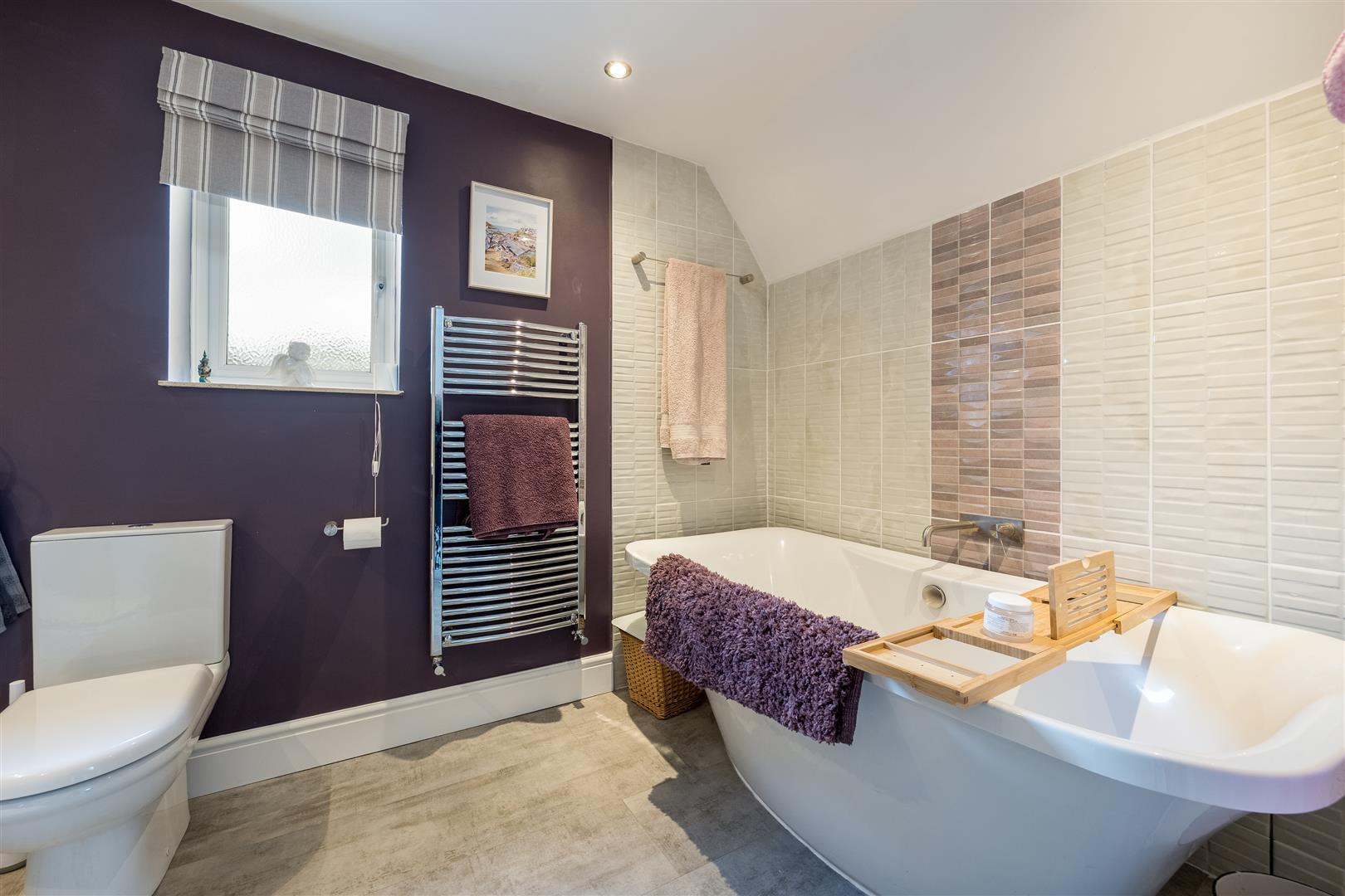 Property Image e301f47d-a602-443a-b0d2-1df226e133ad