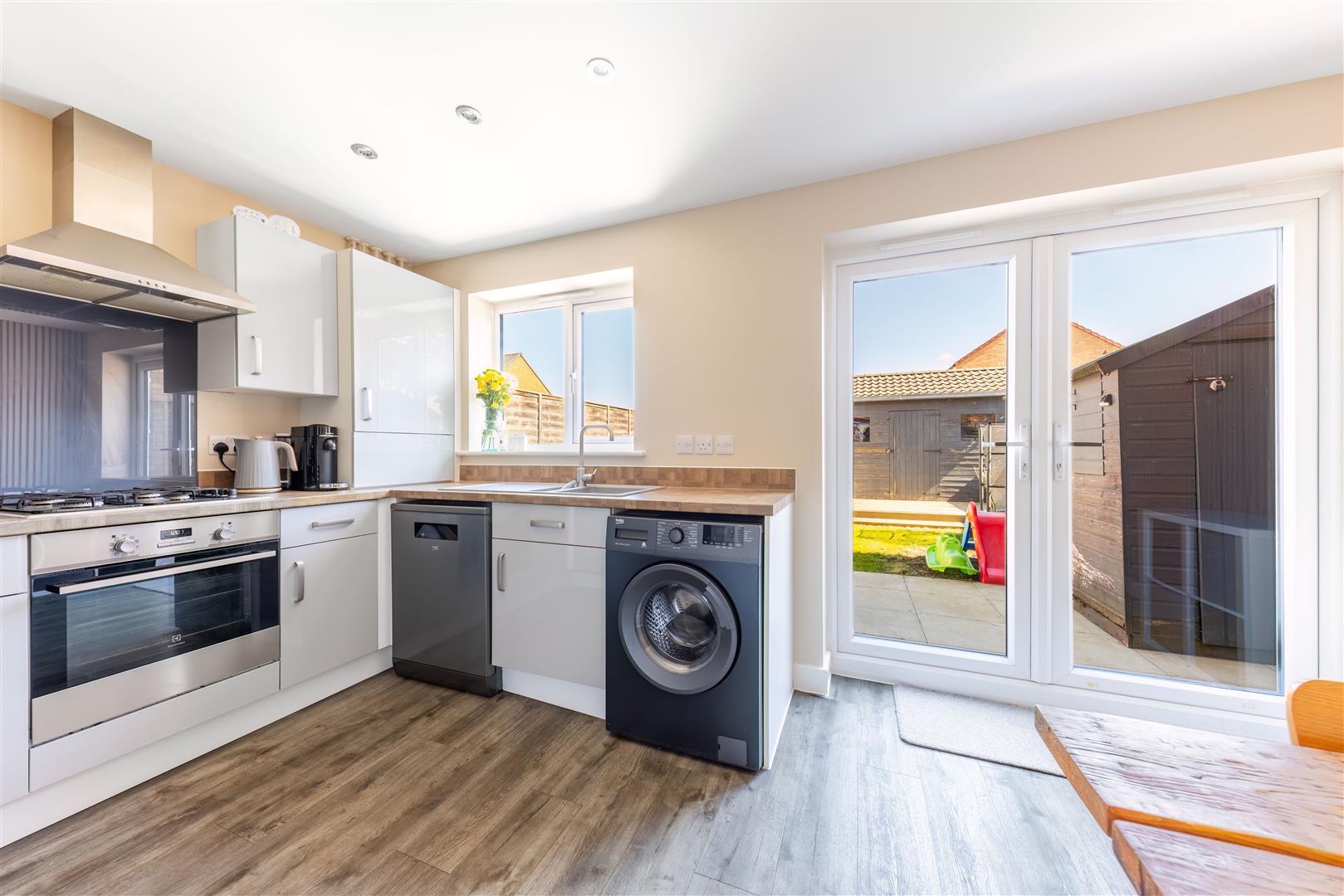 Property Image e30839ad-0186-43c1-a672-798f262854d7