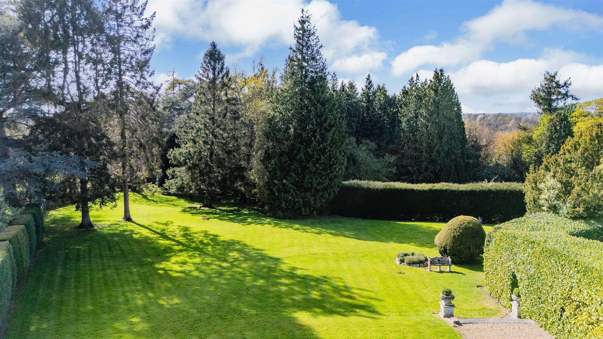 Property Image e320e895-7955-4880-927e-9756947f513f