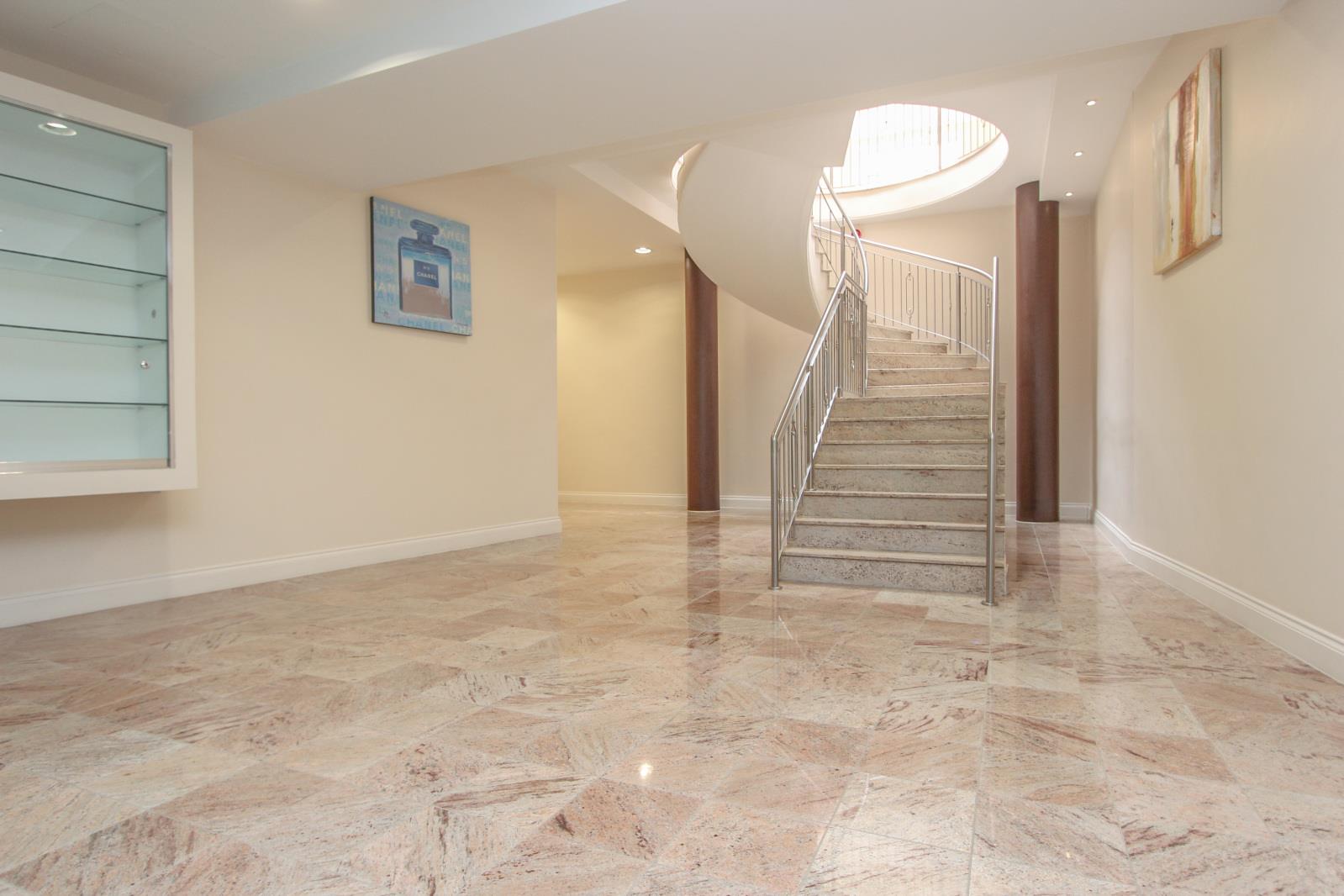 Property Image e321414d-0a34-45f0-8fb4-45ee29fa1f79