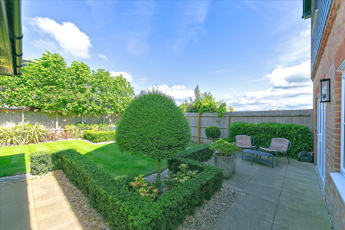 Property Image e32a833d-0ed1-4f26-8c28-f8581cc12d13