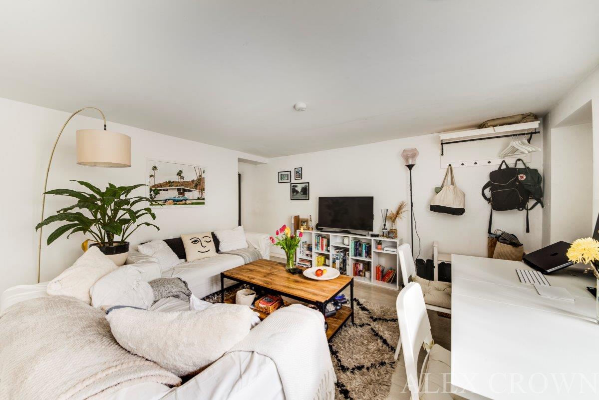 Property Image e33847d1-4760-4af4-8934-9d96b1264ae0