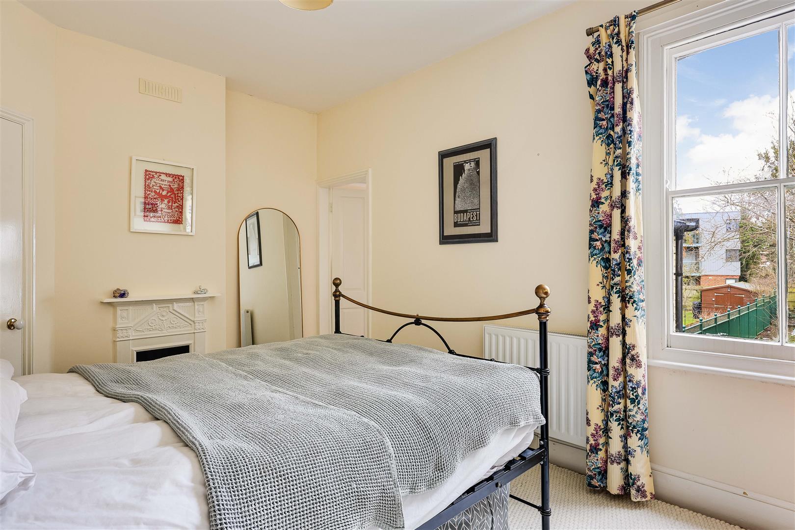 Property Image e3398dd3-3bab-4863-a3ec-3149f19c3f84