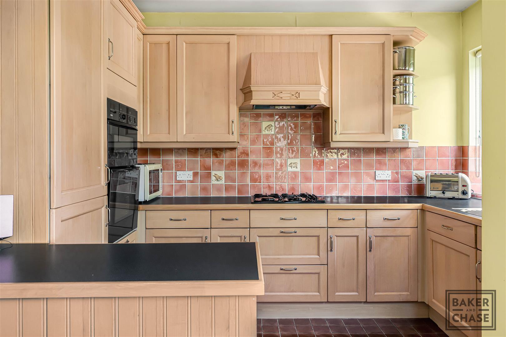 Property Image e33c8825-f167-4d95-b73b-32b01149034e