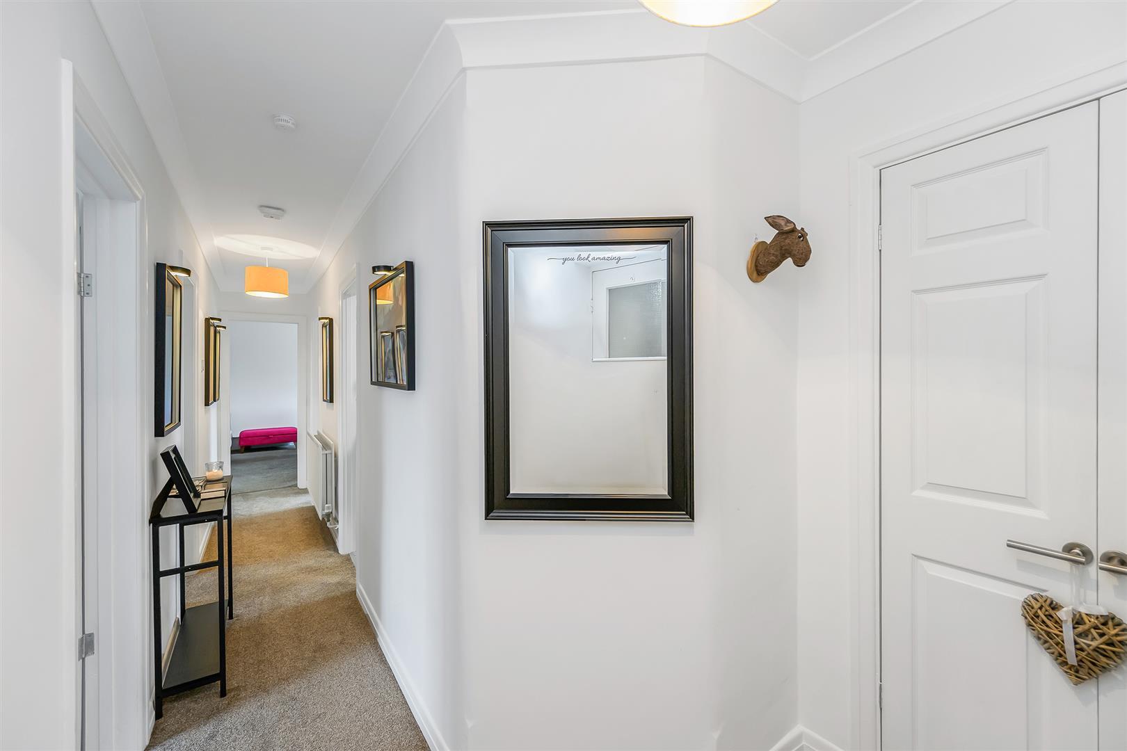 Property Image e34028b0-8b23-45a7-944b-ebcdfd52ef62