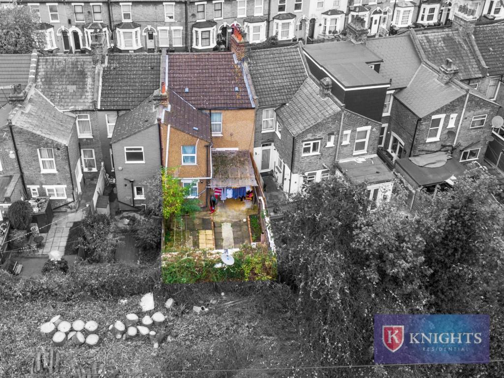 Property Image e3439f57-e4ee-4c1d-b9db-3340cae0ee76