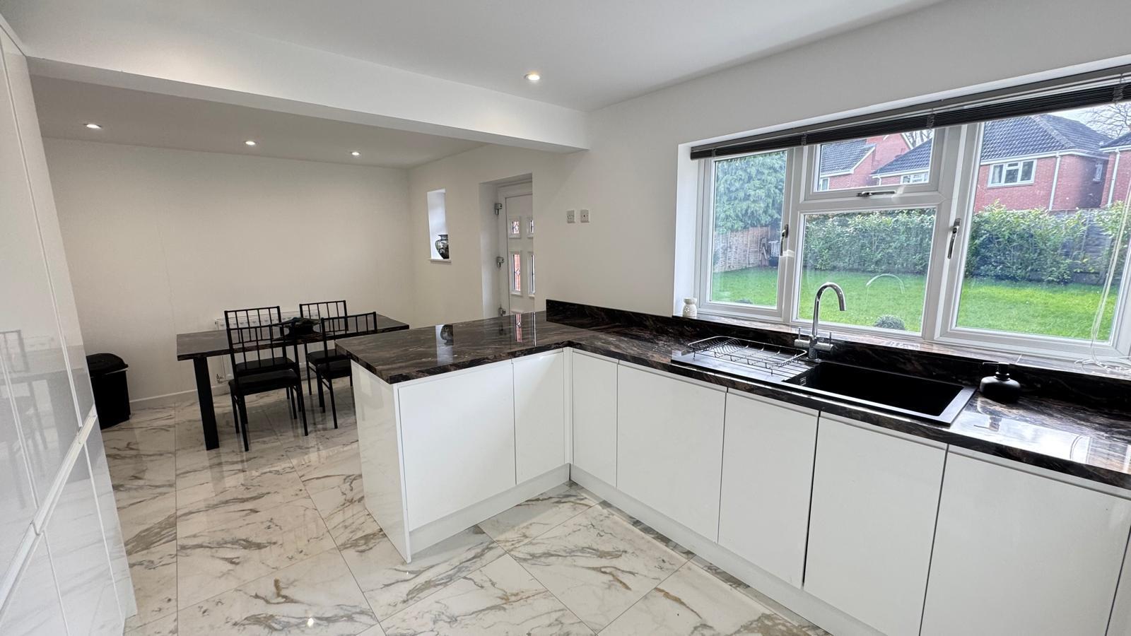 Property Image e3667646-3a0c-44b9-a71d-a9c7b16835dc