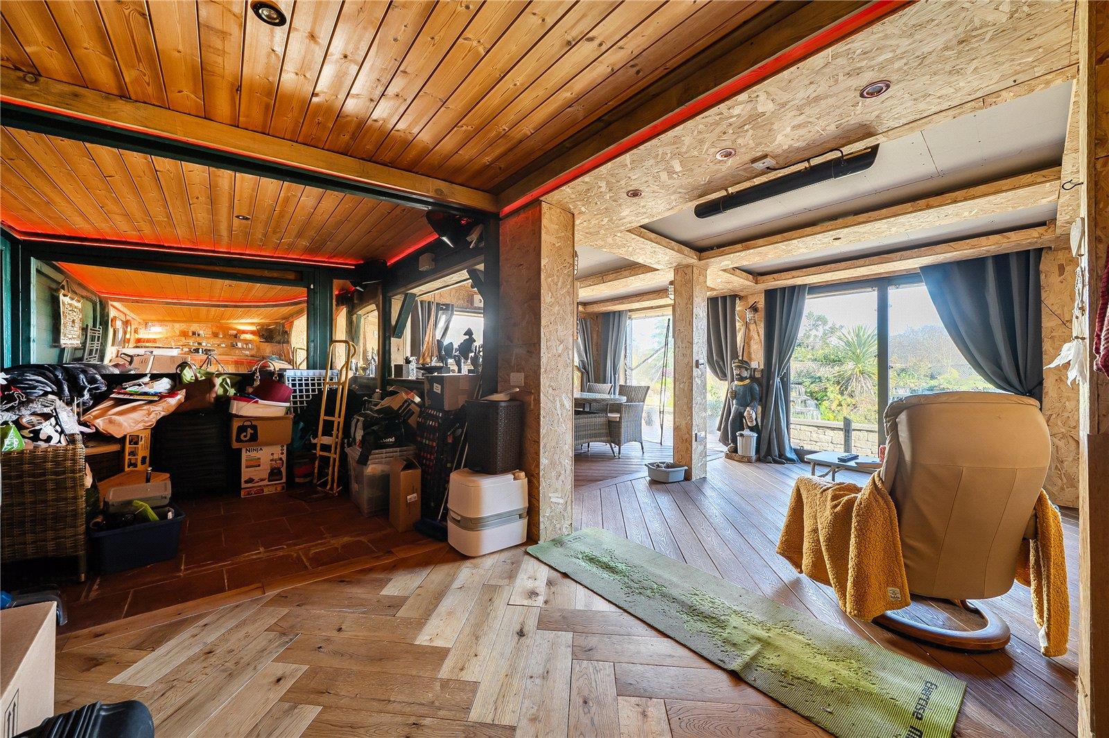 Property Image e366ed94-1c7b-46c3-84ff-19d92a98a1f6