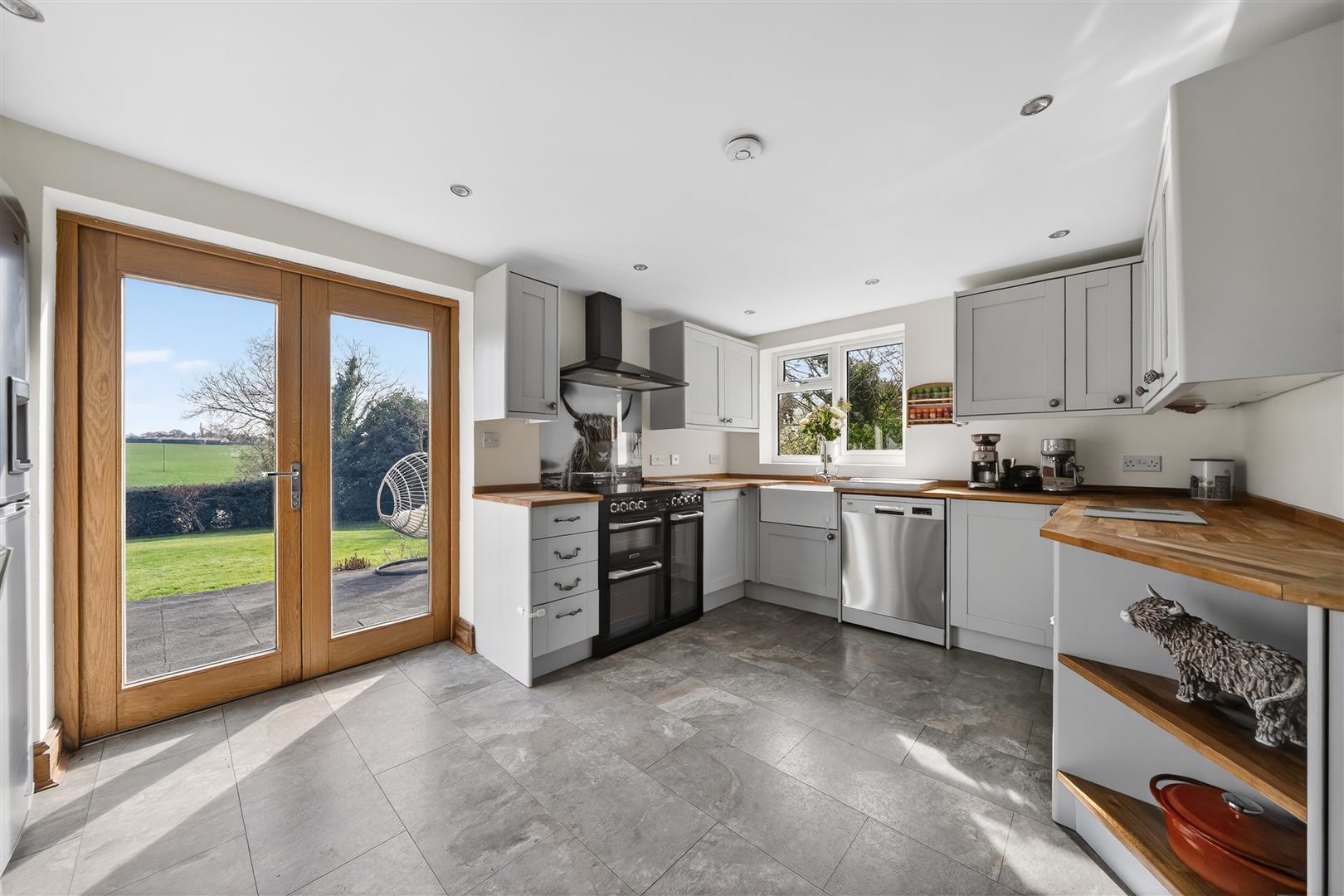 Property Image e36dac95-d006-4f43-bda3-6d86ce15270b