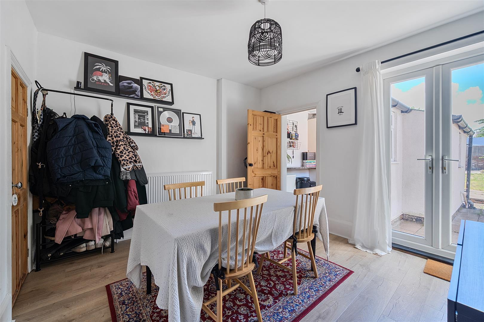 Property Image e371c50f-6422-43f8-a56f-9beb1f29b919