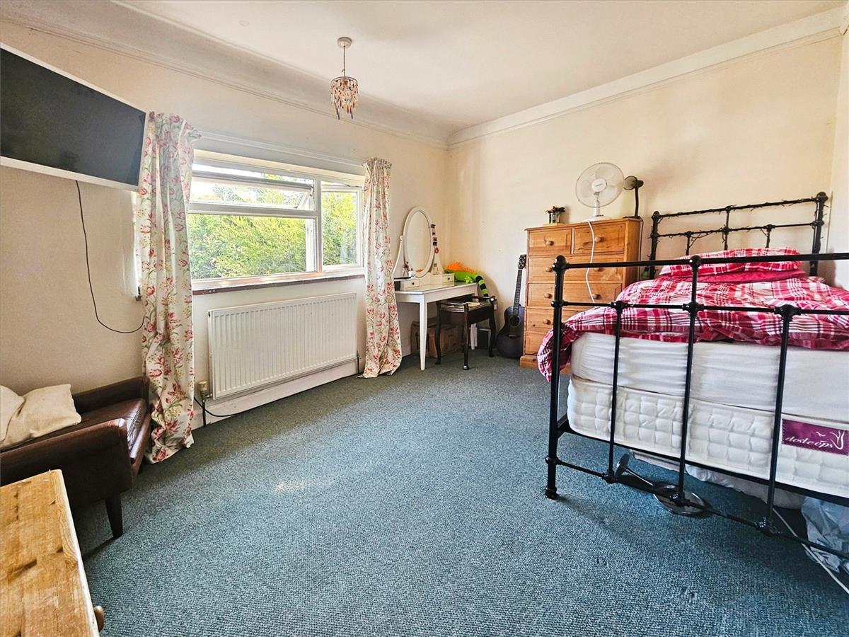 Property Image e38f99af-d987-4bd1-971a-03d077038125